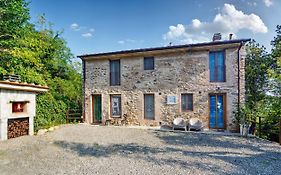 Dolce Vita In Tuscany Cottage